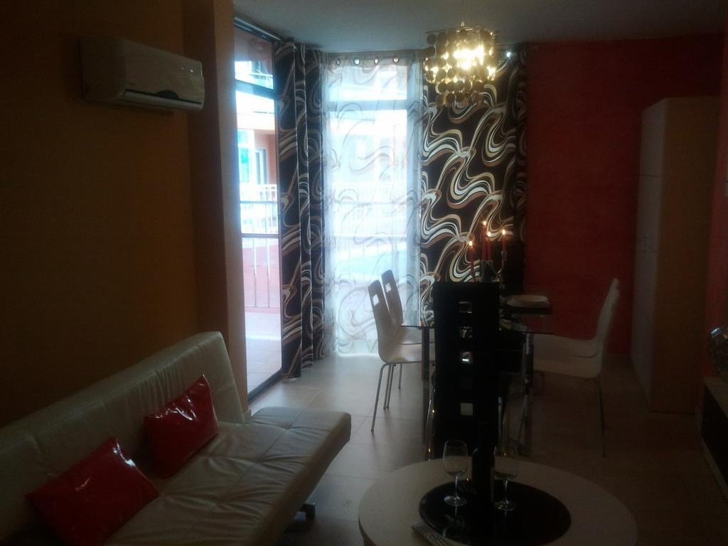 דירות אורופסה דל מר Residencial Algaida חדר תמונה